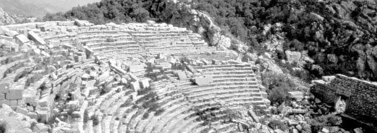 Roman amphitheater of Termessos, Turkey. Photos: Kinney