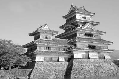 The city of Matsumoto, at the edge of the Japan Alps, is most famous for its Black Crow Castle. 