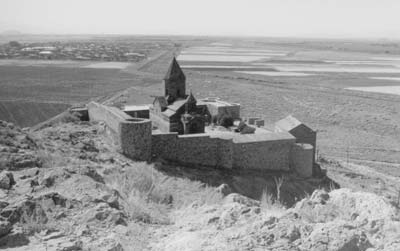 Khar Virap Monastery — Armenia. Photo: Gilbert 