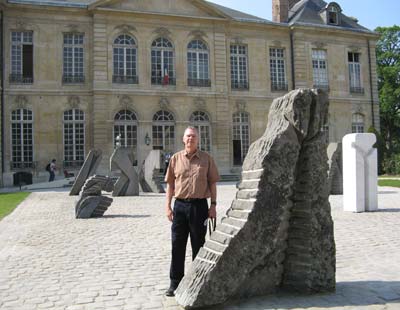 Richard Berner outside the Hôtel Biron, Rodin’s former home, now a museum.