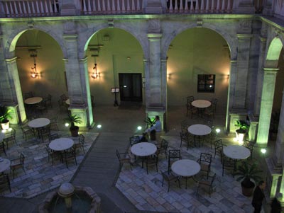 The courtyard of Hotel Parador Hernán Cortés in Zafra.
