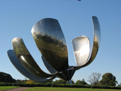 “Floralis Generica” sparkles in the sunshine.