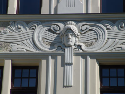 Carving on one of architect Mikhail Eisenstein’s apartment buildings. Photos: Hagman
