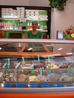 My favorite galleria del gelato in Vicenza. Photos: Hill