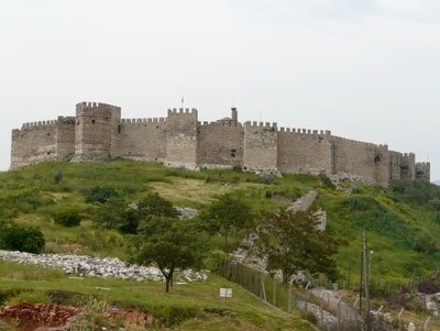 The sixth-century castle above Selçuk. Photos: Praksti