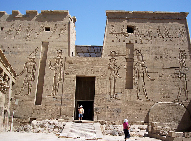 The reconstructed Philae Temples near Aswan. Photos: Keck
