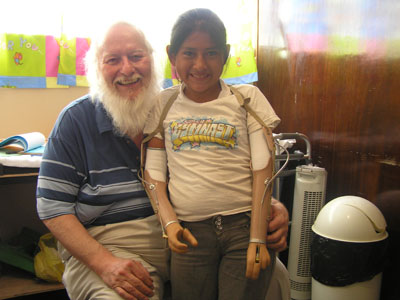 Wayne Cottle and Dariana López.