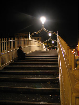 Dublin’s Ha’penny Bridge by night. Photo: Harris