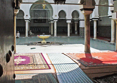 The Zaouia (shrine) Moulay Indriss II contains one of the finest courtyards in Fès.