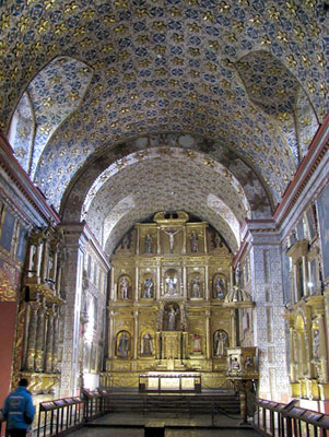 Nave and altar at Iglesia Museo de Santa Clara in Bogotá, Colombia. Photo by Addison