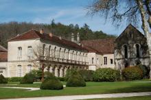 The beautiful grounds of L’Abbaye de Fontenay.