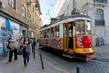 Lisbon’s trolleys can get unbearably crowded, so have a plan if you want to ride one. Photo by Dominic Arizona Bonuccelli