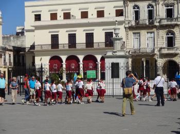 A group of schoolchildren in Havana’s Plaza Vieja.