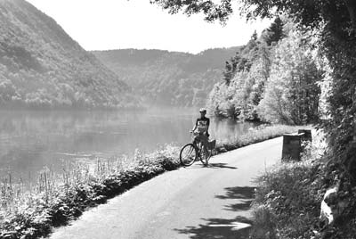 Ann Abeles on the Danube cycle path near Schloegen.