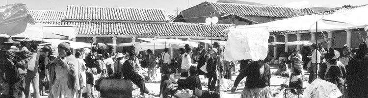 Tarabuco’s Sunday market near Sucre.