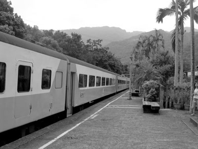 The Taiwan Railway Administration operates two direct trains daily between Taipei and the mountain village of Neiwan. Photos: Brunhouse