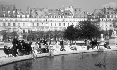 Sailing boats in the Tuileries pond.