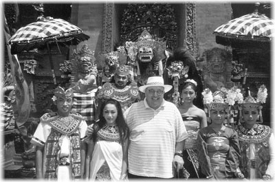 Harold Grady with Balinese dancers in Ubud.