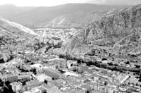 An overall view of Amasya with the Yesilirmak River running through.