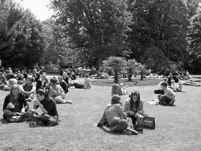 Lunchtime, on sunny days, ensures that every square foot of lawn is occupied by brown baggers — St. Stephen’s Green, Dublin, Ireland. Photos: Yvonne Horn