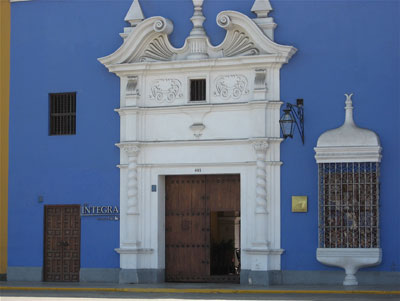 This colonial building is located on the Plaza de Armas in Trujillo.