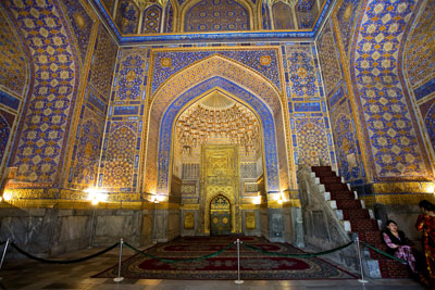 Golden mosque of Tilla-kori madrassah in Samarkand’s Registan Square.