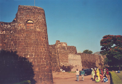 Outer wall of the castle of Devagiri at Daulatabad, India. Photos: Reeves