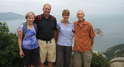 Tracey, Joe, Inga and Steve on the Dragon’s Back trail.