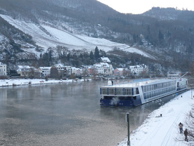 The ms Amacello at Bernkastel.