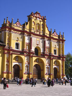 The center of San Cristóbal is its plaza and cathedral.