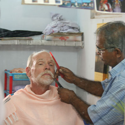 Shave and a haircut, Indian style. Photo: Gail Riba