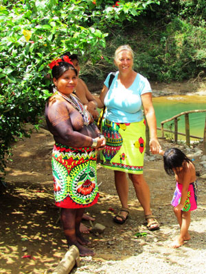 Our guide, Anne Gordon, is greeted by her sister-in-law, Zuleica, and Anne’s little niece.