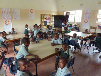 A class of 3- to 5-year-olds at the Siankaba school.