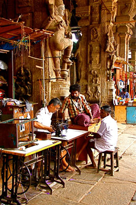 Tailors at the Pudhu Mandapam. Photo: Holt