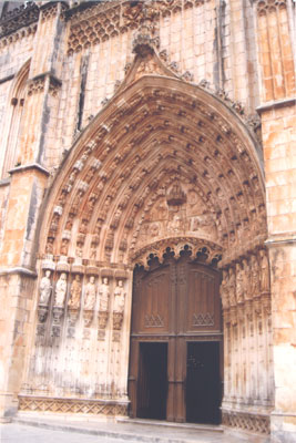 West doorway of the Batalha Monastery Church.