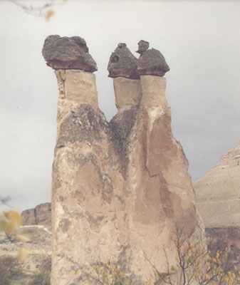 Some of the curiously eroded “fairy chimneys” in Zelve, Cappa­docia, Turkey. Photo: Tykol