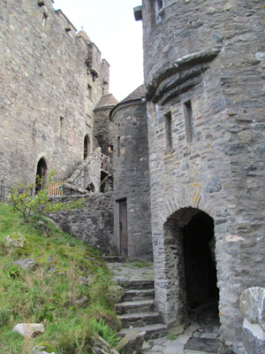 Interior courtyard of Eilean Donan Castle. Photos by Julie Skurdenis