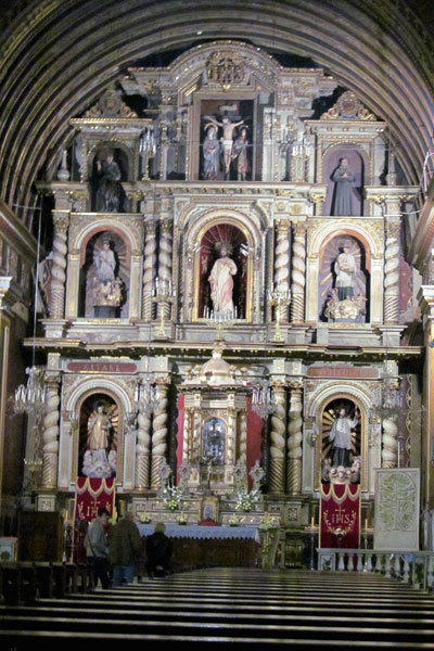 Main altar in the Jesuit Church, part of the Manzana in Córdoba, Argentina. Photos by Julie Skurdenis