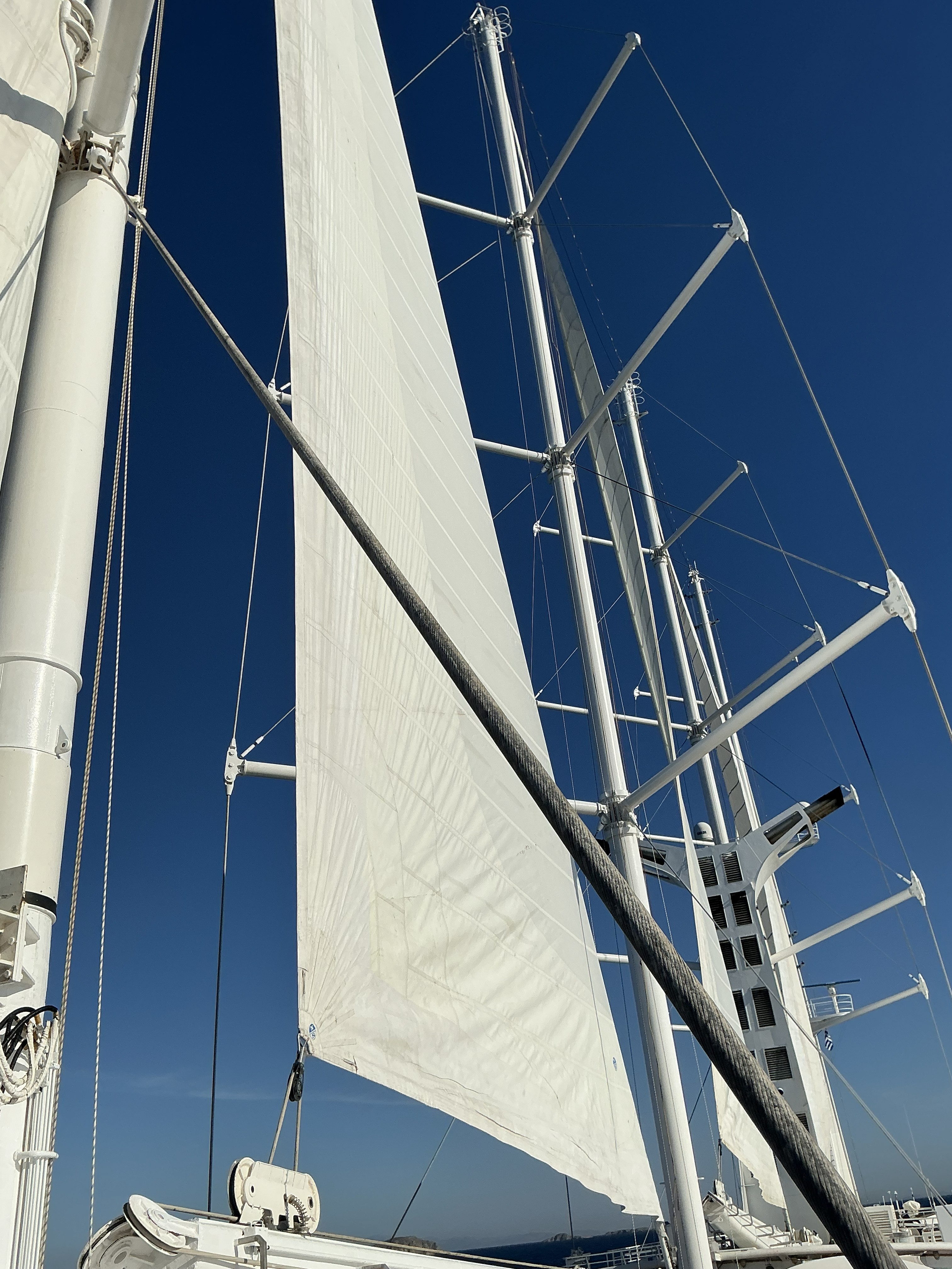 Windstar: Motor vs. Sailing Yachts 