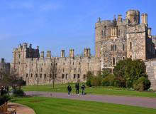 Less than an hour from London, Windsor Castle is the weekend home of Queen Elizabeth II and the site of Prince Harry and Meghan Markle’s wedding.