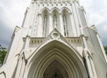 The Anglican St. Andrew’s Cathedral, the largest cathedral in Singapore, is located in the heart of the city. Photo: ©Sathianpong Phookit/123