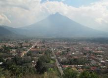 Sweeping view of La Antigua from Cerro de la Cruz.