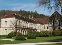 The beautiful grounds of L’Abbaye de Fontenay.