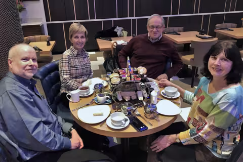 Addison_Roba_Restaurant_rgb.jpg