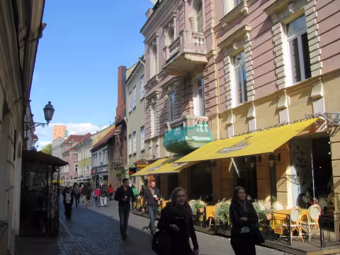 Addison_Vilnius,_Vilnius_U.JPG