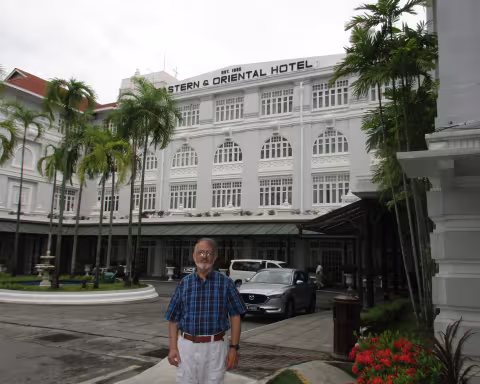 Asia_Marvin_at_Eastern_&_Oriental_Hotel,___Penang,_Malaysia.JPG