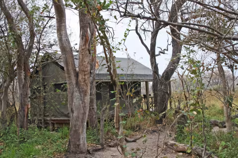 Bahde_1_Botswana_tent.jpg