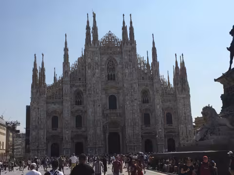 Fischer_1489 Milan cathedral.jpg