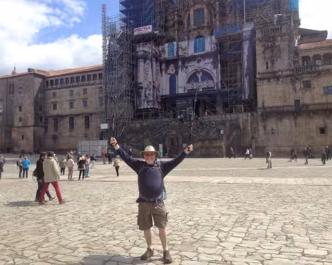 Horel_3_Don_completes_Camino_.JPG