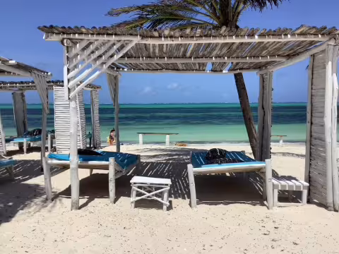 Kenya_Beach.jpeg